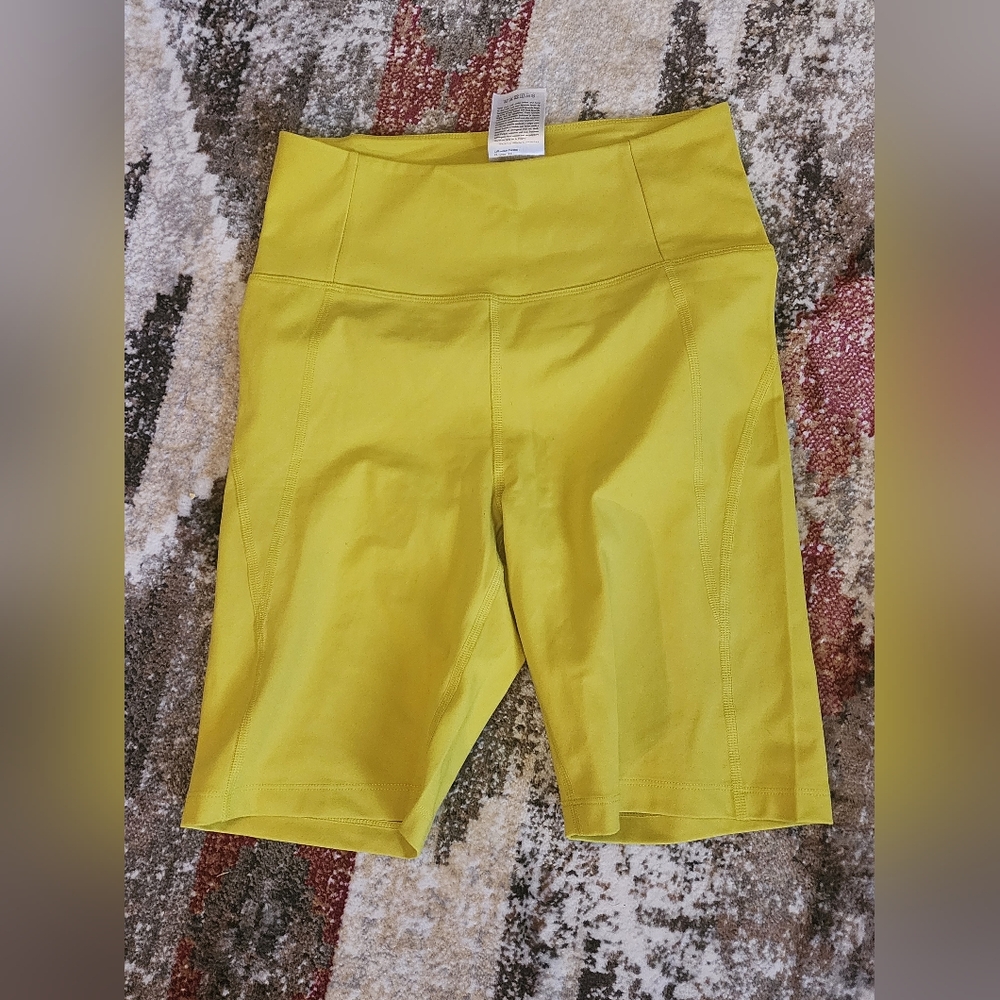 Girlfriend Collective Yellow Bike Shorts Womens Medium